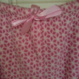 May fair Intimates & Sleepwear - Mayfair lounge or plush woman pajamas bottom. May fair Intimates & Sleepwear - Mayfair lounge or plush woman pajamas bottom.